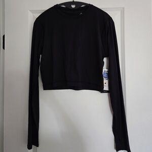Bloquv cropped long sleeve